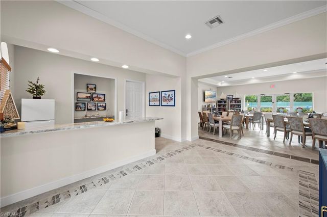 11021 Gulf Reflections DR 101, Fort Myers, FL 33908