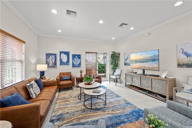 11021 Gulf Reflections DR 101, Fort Myers, FL 33908