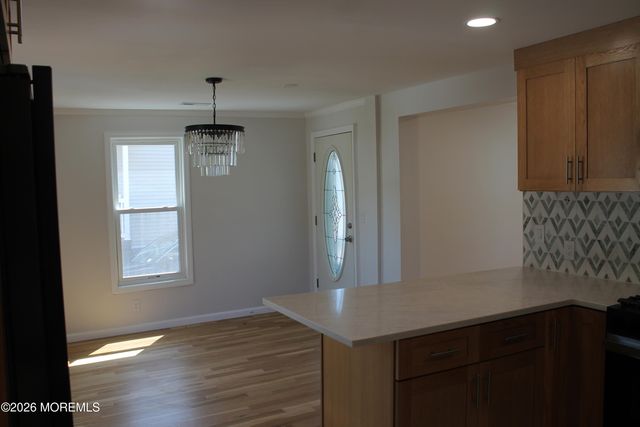 293 1st Street, Keyport, NJ 07735