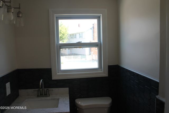 293 1st Street, Keyport, NJ 07735