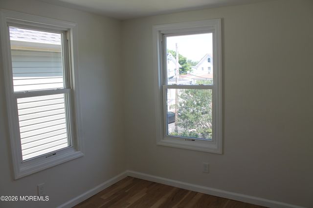 293 1st Street, Keyport, NJ 07735