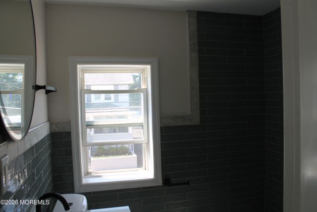 293 1st Street, Keyport, NJ 07735