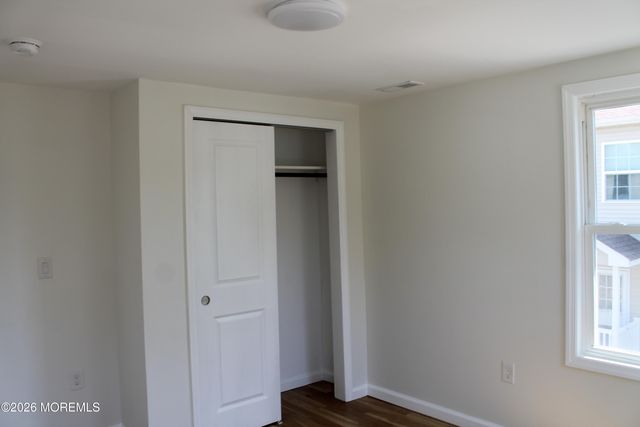 293 1st Street, Keyport, NJ 07735