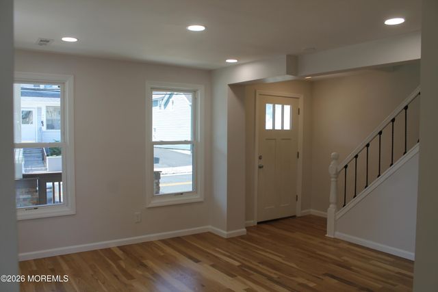 293 1st Street, Keyport, NJ 07735
