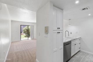 3033 E DEVONSHIRE Avenue 1016, Phoenix, AZ 85016