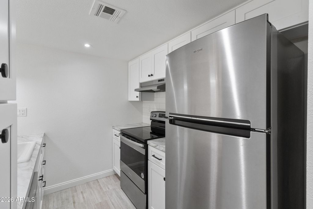 3033 E DEVONSHIRE Avenue 1016, Phoenix, AZ 85016 — photo 4