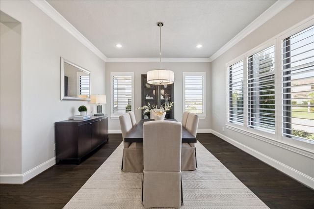 2302 Camden Creek Lane, Houston, TX 77077