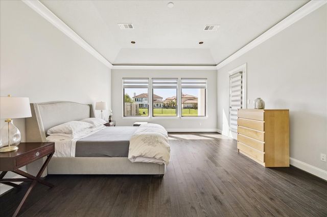 2302 Camden Creek Lane, Houston, TX 77077