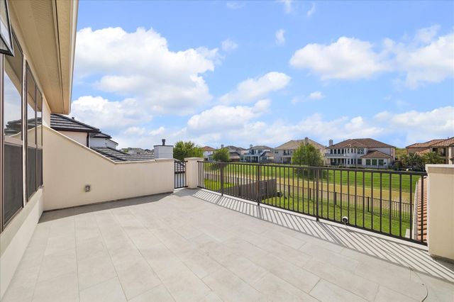 2302 Camden Creek Lane, Houston, TX 77077