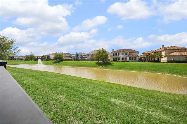 2302 Camden Creek Lane, Houston, TX 77077