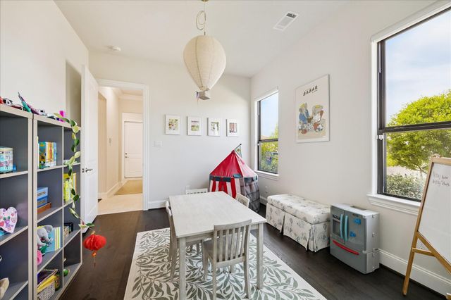 2302 Camden Creek Lane, Houston, TX 77077