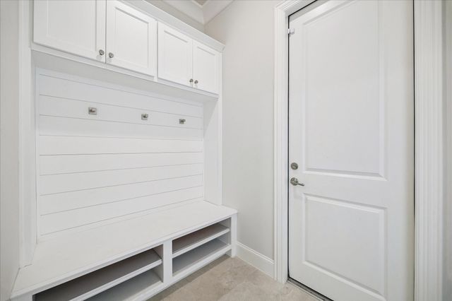 2302 Camden Creek Lane, Houston, TX 77077