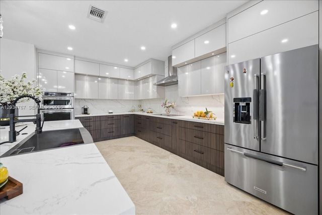 16580 SW 173rd Ave, Miami, FL 33187