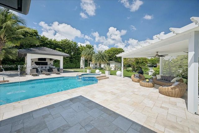 16580 SW 173rd Ave, Miami, FL 33187