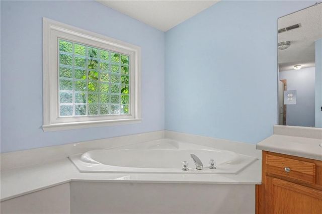 306 Park Chase Court, Griffin, GA 30224
