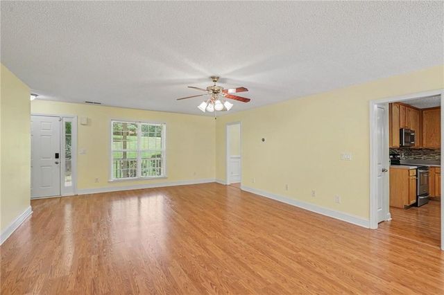 306 Park Chase Court, Griffin, GA 30224
