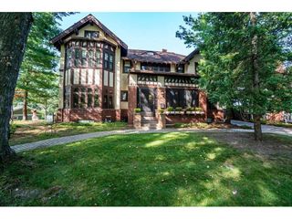 329 Park Circle, Menomonie, WI 54751