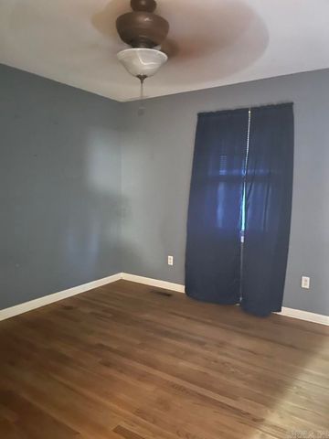 398 Barry St E, Wynne, AR 72396