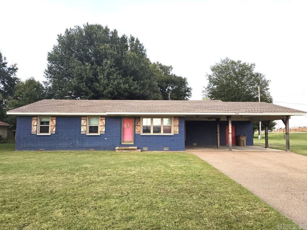 398 Barry St E, Wynne, AR 72396