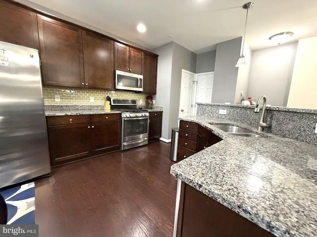 25214 SPLIT CREEK TER, Chantilly, VA 20152