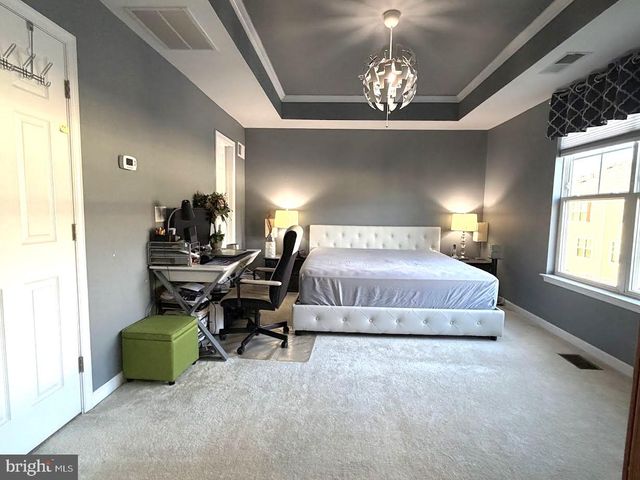 25214 SPLIT CREEK TER, Chantilly, VA 20152