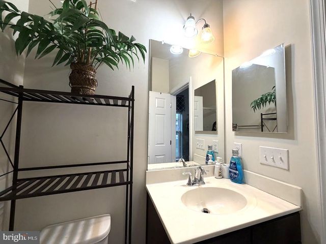25214 SPLIT CREEK TER, Chantilly, VA 20152