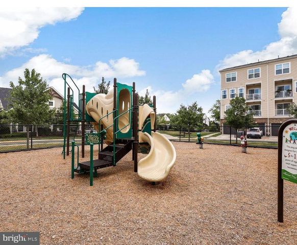 25214 SPLIT CREEK TER, Chantilly, VA 20152