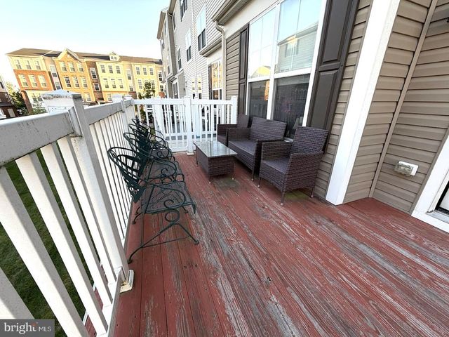 25214 SPLIT CREEK TER, Chantilly, VA 20152
