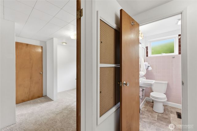 1408 Winfield Avenue, Bremerton, WA 98310