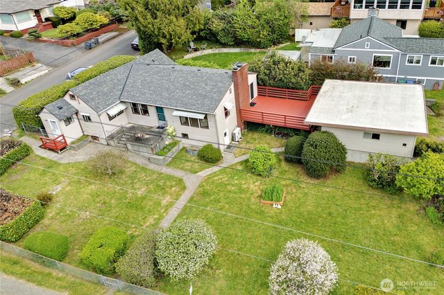 1408 Winfield Avenue, Bremerton, WA 98310