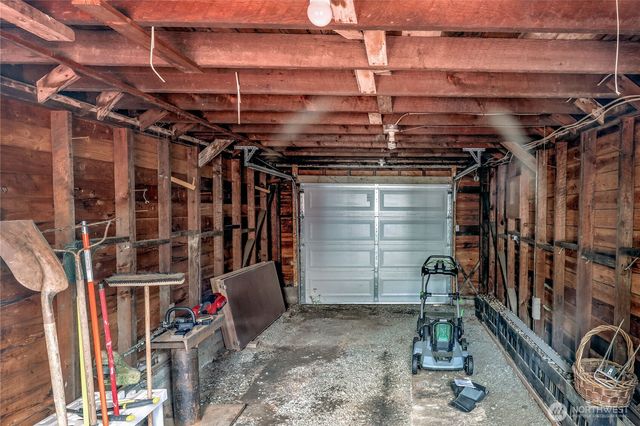 1408 Winfield Avenue, Bremerton, WA 98310