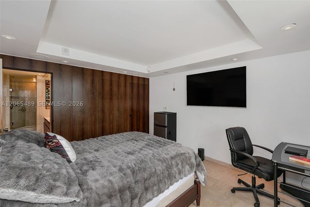 11111 Biscayne Blvd 12B, Miami, FL 33181