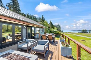 335 Blakely Drive, Blakely Island, WA 98222