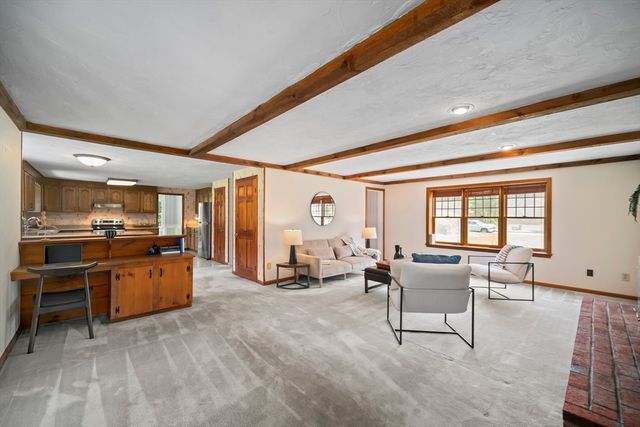 41 Farrington Lane, Marlborough, MA 01752