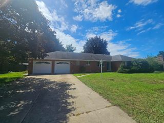 6392 Enola Avenue, Kalamazoo, MI 49048