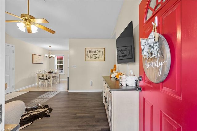 1041 Luke Street, King, NC 27021