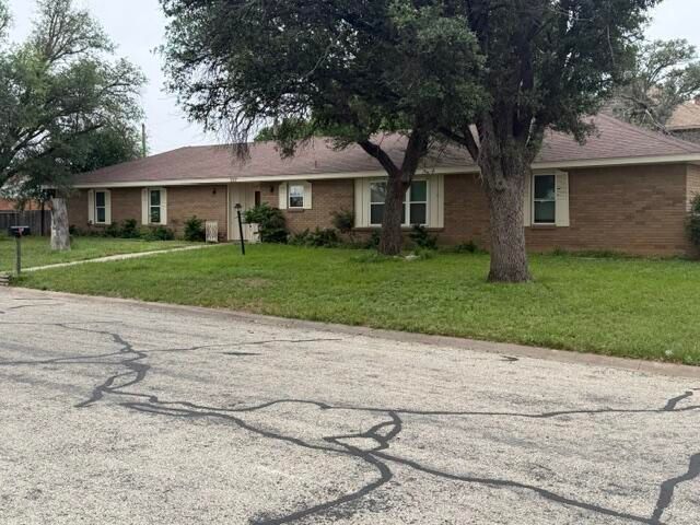237 Edgewood Drive, San Angelo, TX 76903