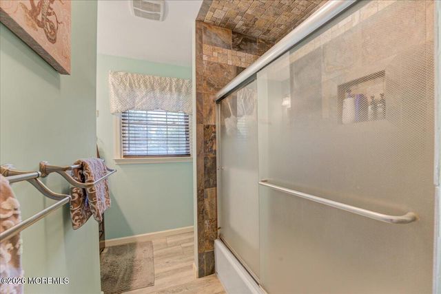 5 Brook Street, Red Bank, NJ 07701