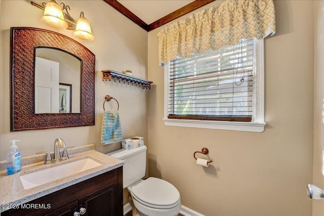 5 Brook Street, Red Bank, NJ 07701