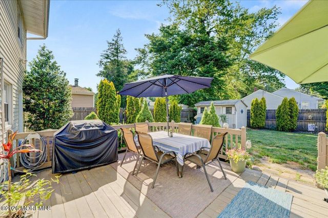 5 Brook Street, Red Bank, NJ 07701