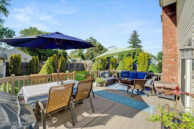 5 Brook Street, Red Bank, NJ 07701