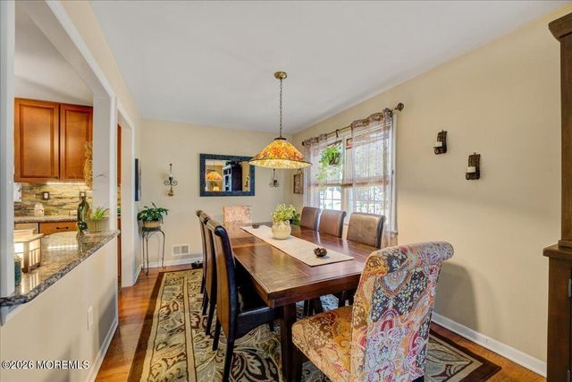 5 Brook Street, Red Bank, NJ 07701