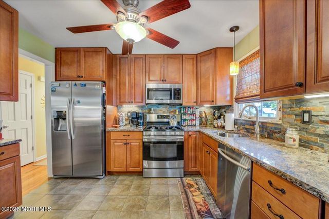5 Brook Street, Red Bank, NJ 07701