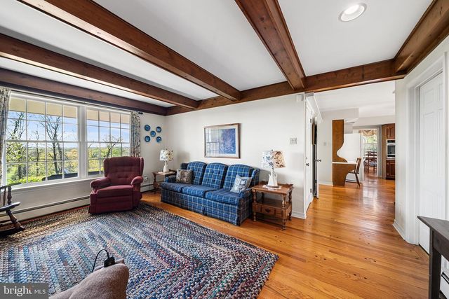 5595 RIDGEVIEW DR, Doylestown, PA 18902