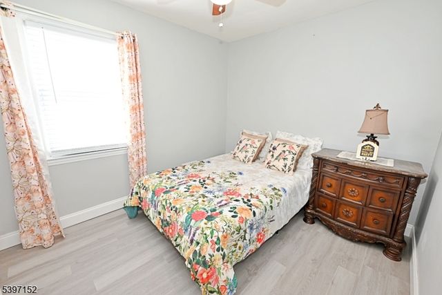 115 Clark St, Roselle Boro, NJ 07203