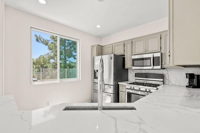 907 Caminito Estrella, Chula Vista, CA 91910