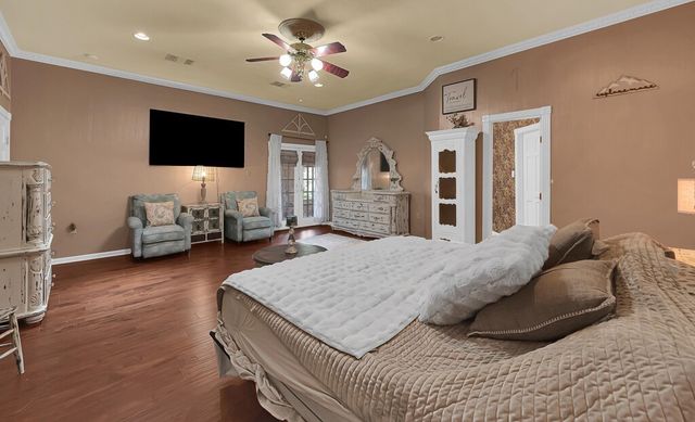 2300 N ROCK CREEK Road, Waco, TX 76708