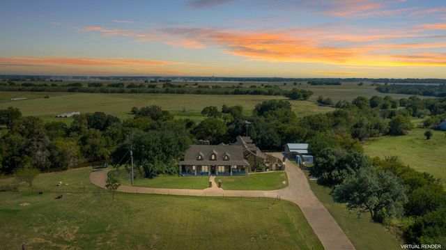 2300 N ROCK CREEK Road, Waco, TX 76708