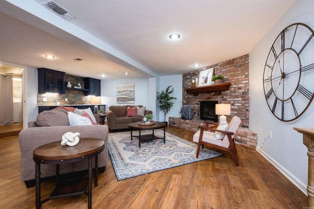 101 Normandy Road, Little Rock, AR 72207