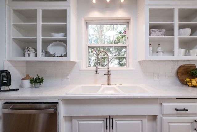 101 Normandy Road, Little Rock, AR 72207